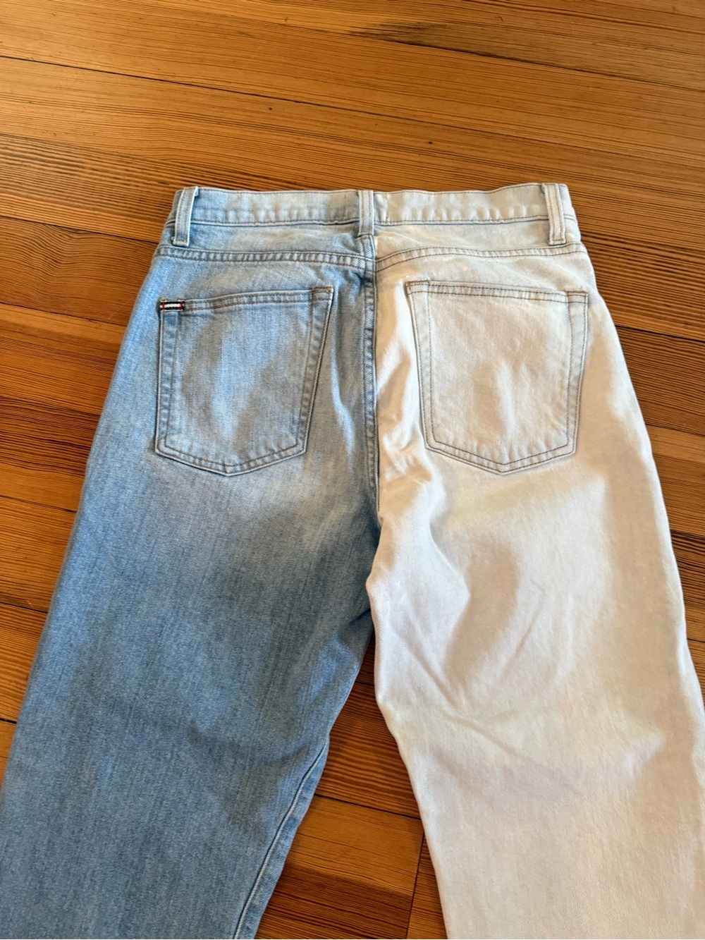 Alice + Olivia Two-Tone Jeans - Picture 11 of 11